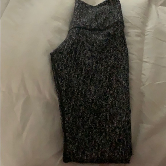 lululemon athletica Pants - Lululemon worn once like new size 6 pants